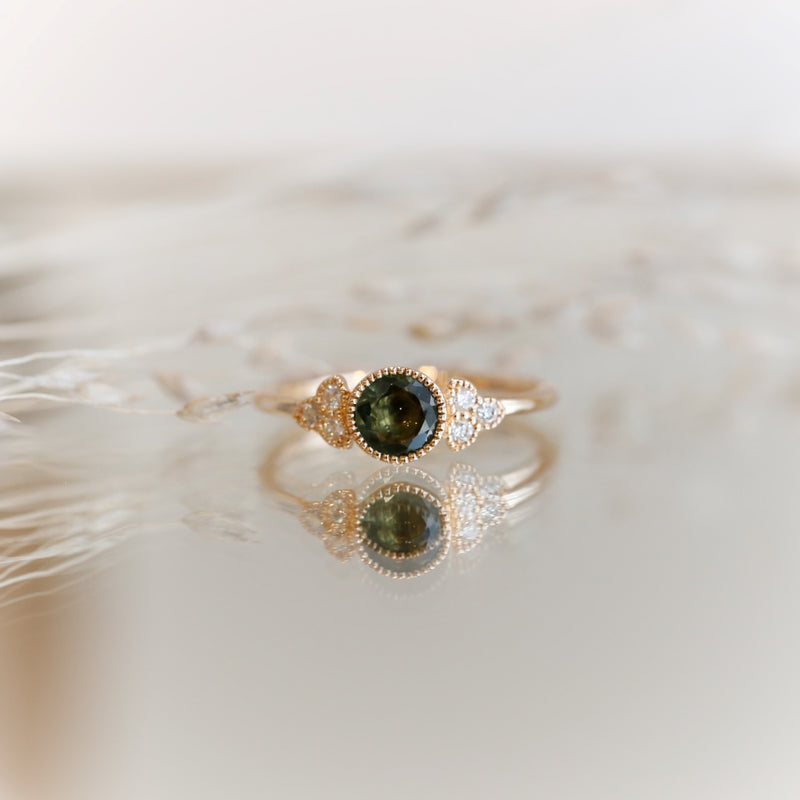 Ring Flora L Green Sapphire