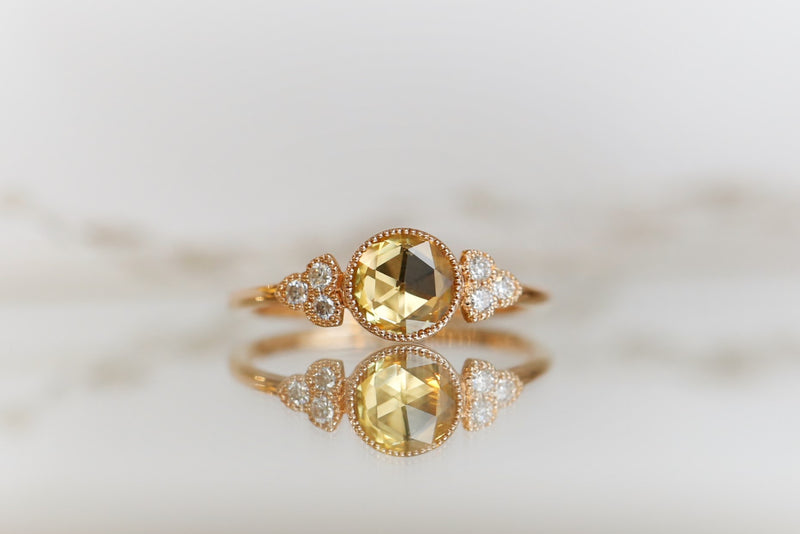 Ring Flora XL Yellow sapphire