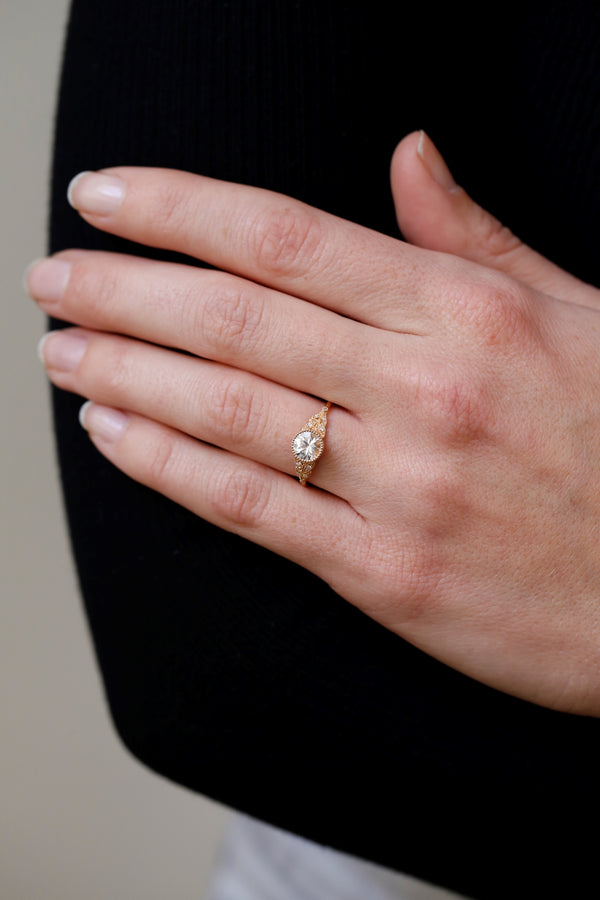 Ring Feuillage XL Brilliant white sapphire