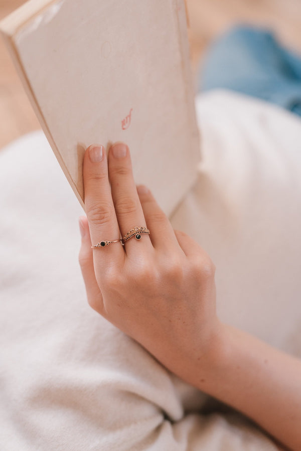 Ring - Ring Iris S Black Diamonds, Myrtille Beck, designer's engagement ring, vintage engagement ring