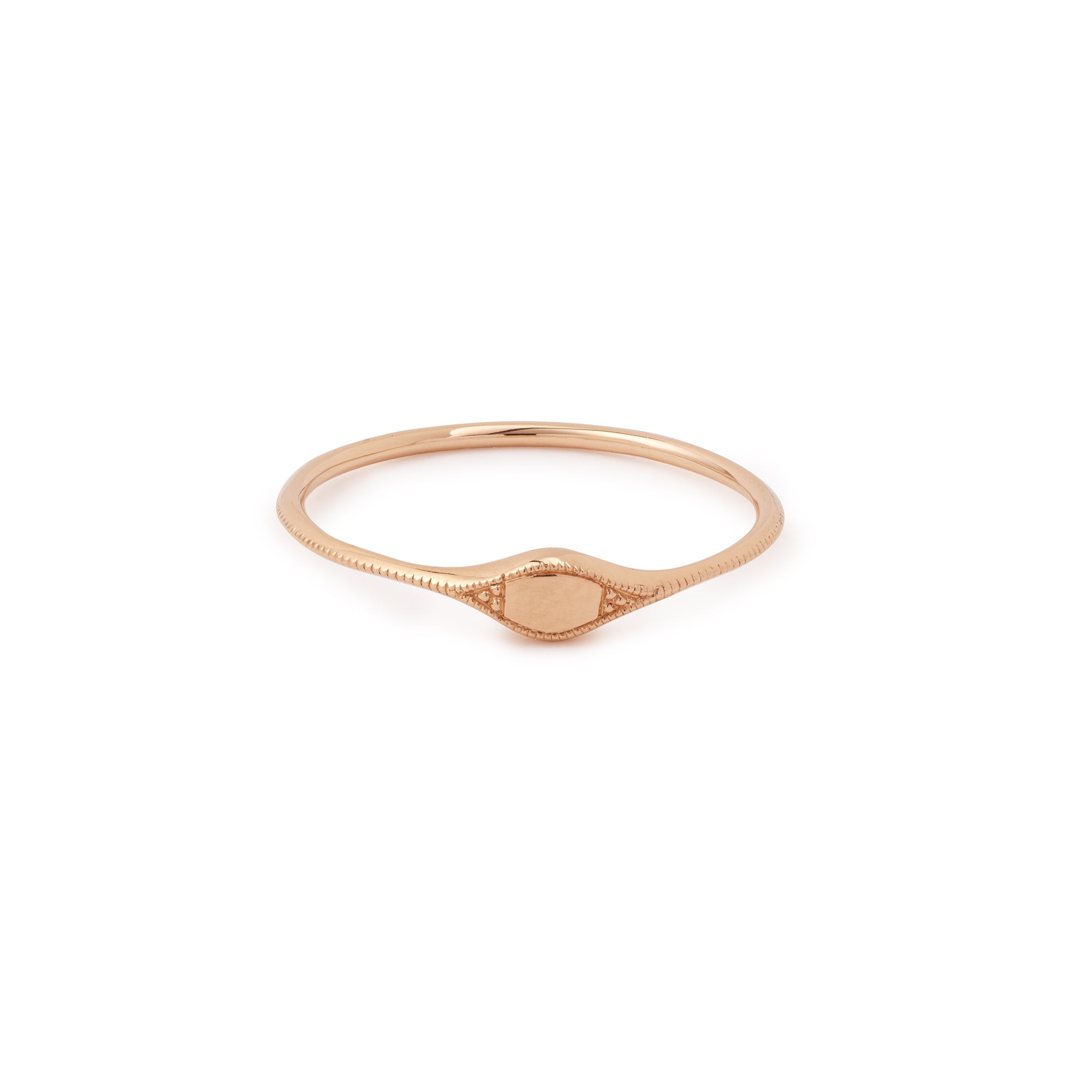 Mini Eyes L Ring engraved                                
