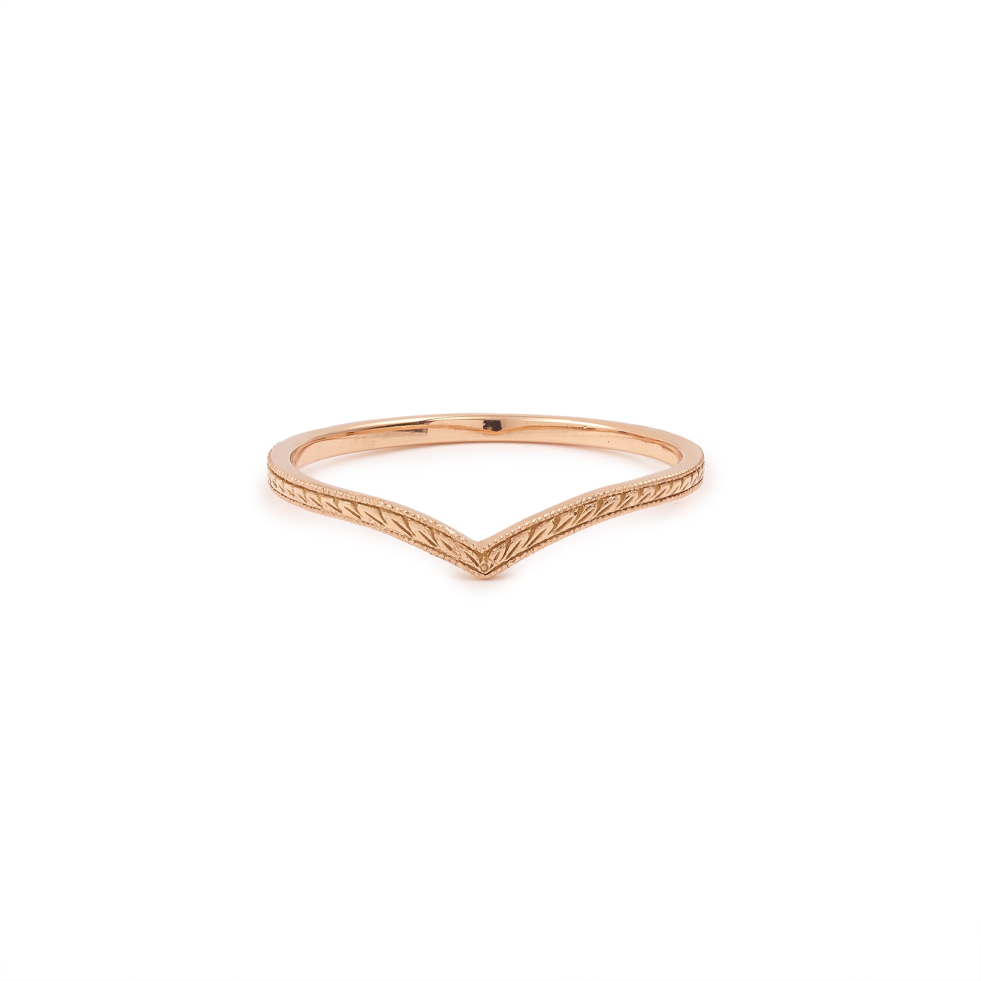 wedding band Jasmine feuillage, Myrtille Beck, wedding band in gold engraved with foliage. wedding band curved