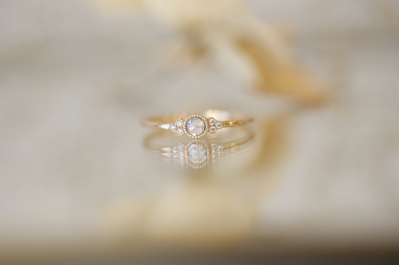 Ring Flora S white diamonds, Myrtille Beck, designer's engagement ring, antique engagement ring, old engagement ring