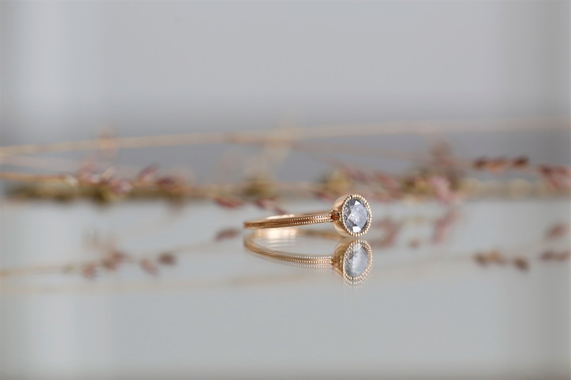 Solitaire Double milgrain diamonds salt and pepper Myrtille Beck