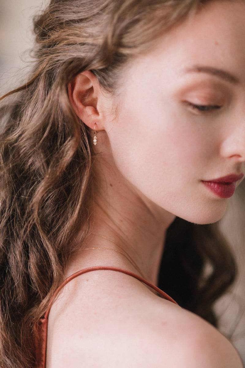 Earrings - Pendant earringsStella Diamants, designer earrings, designer jewelry gold and diamonds, wedding earrings