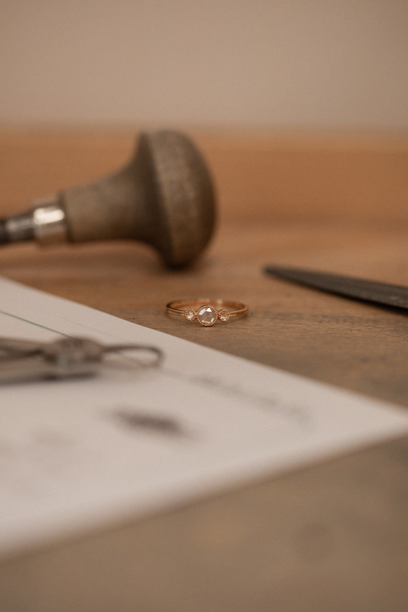Bague Demeter Diamants Rosecut Grand Modèle - Archives