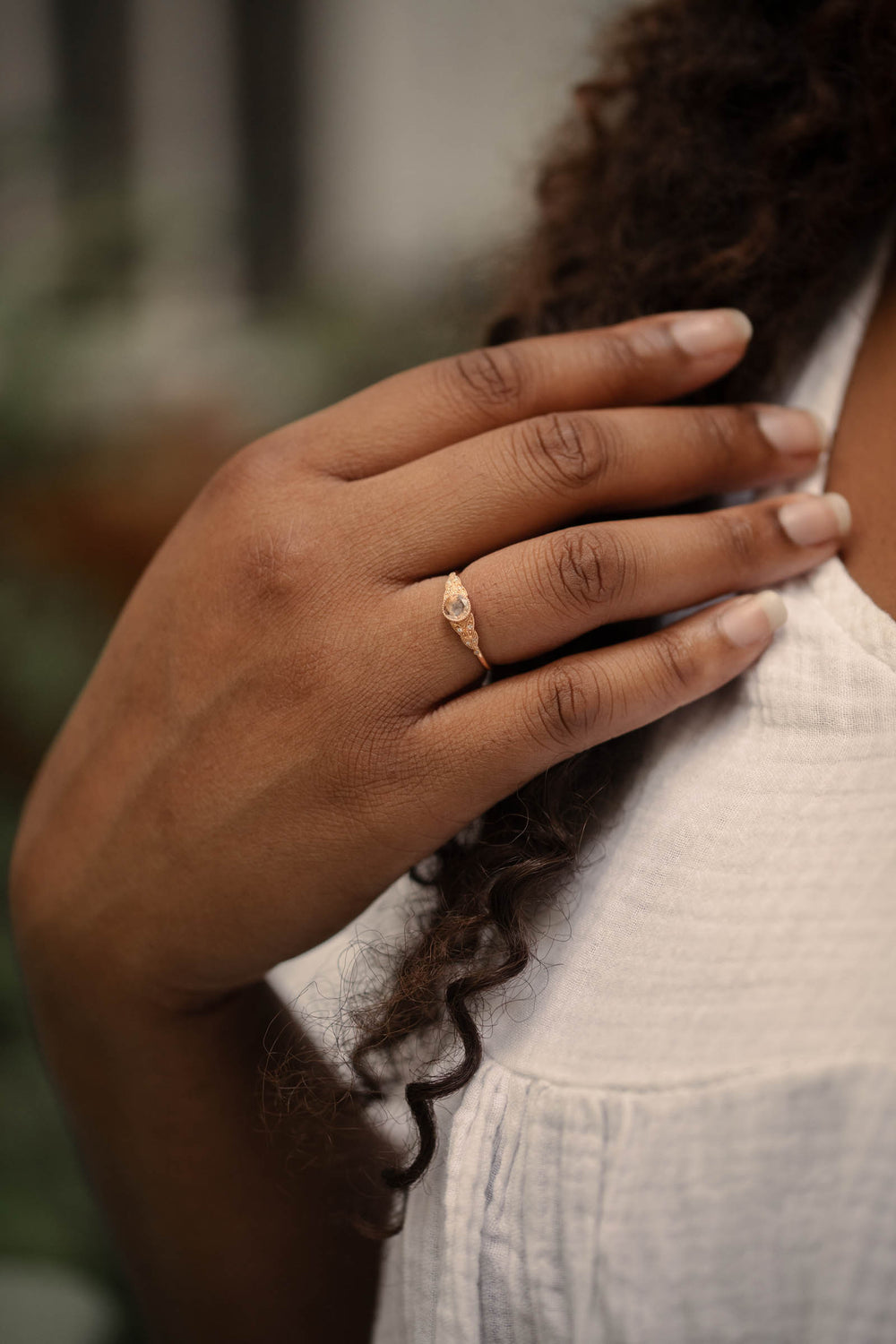Bague Feuillage L Saphir blanc