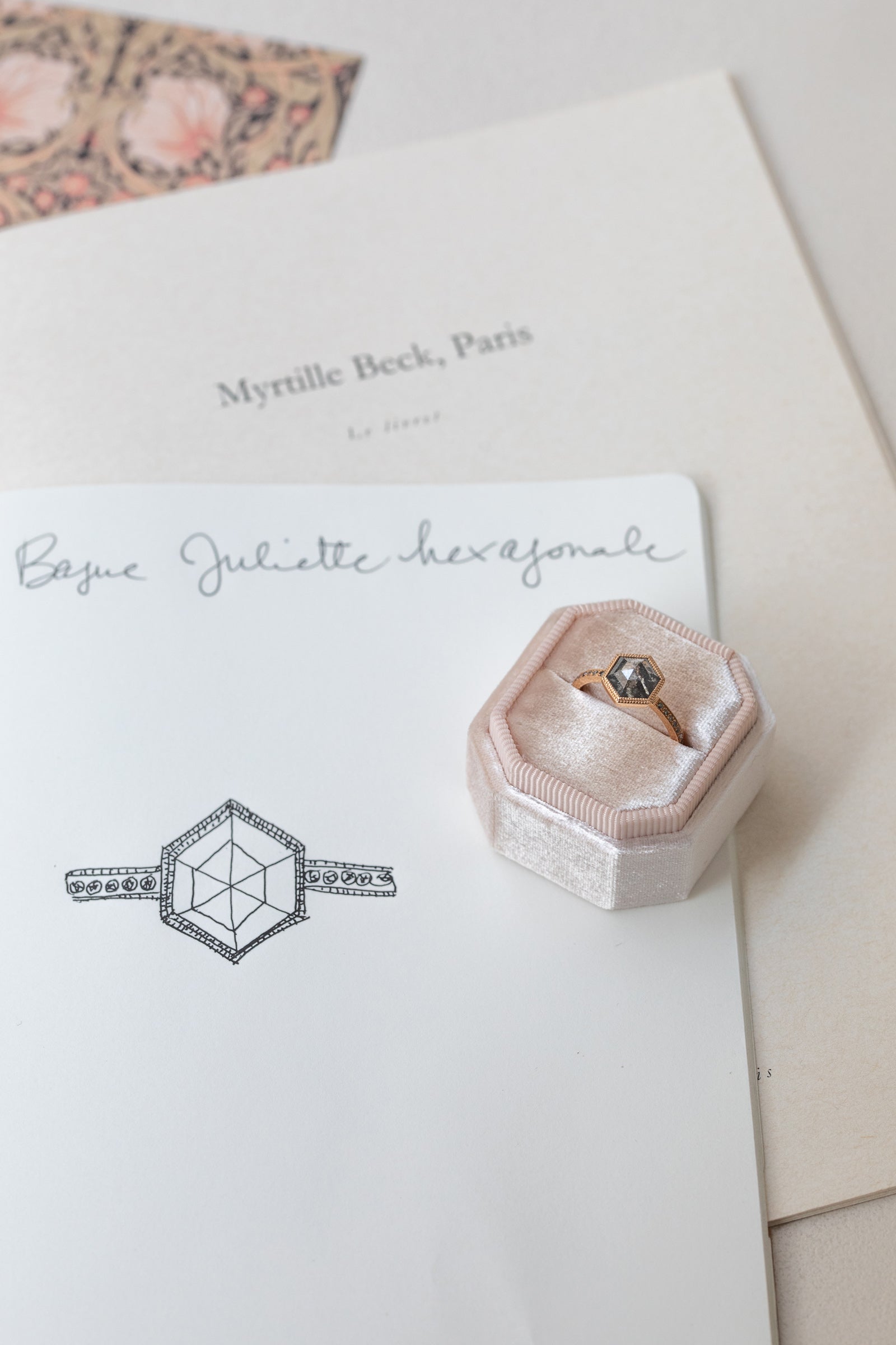 Pièce Unique Juliette Diamant Salt & Pepper Hexagonale