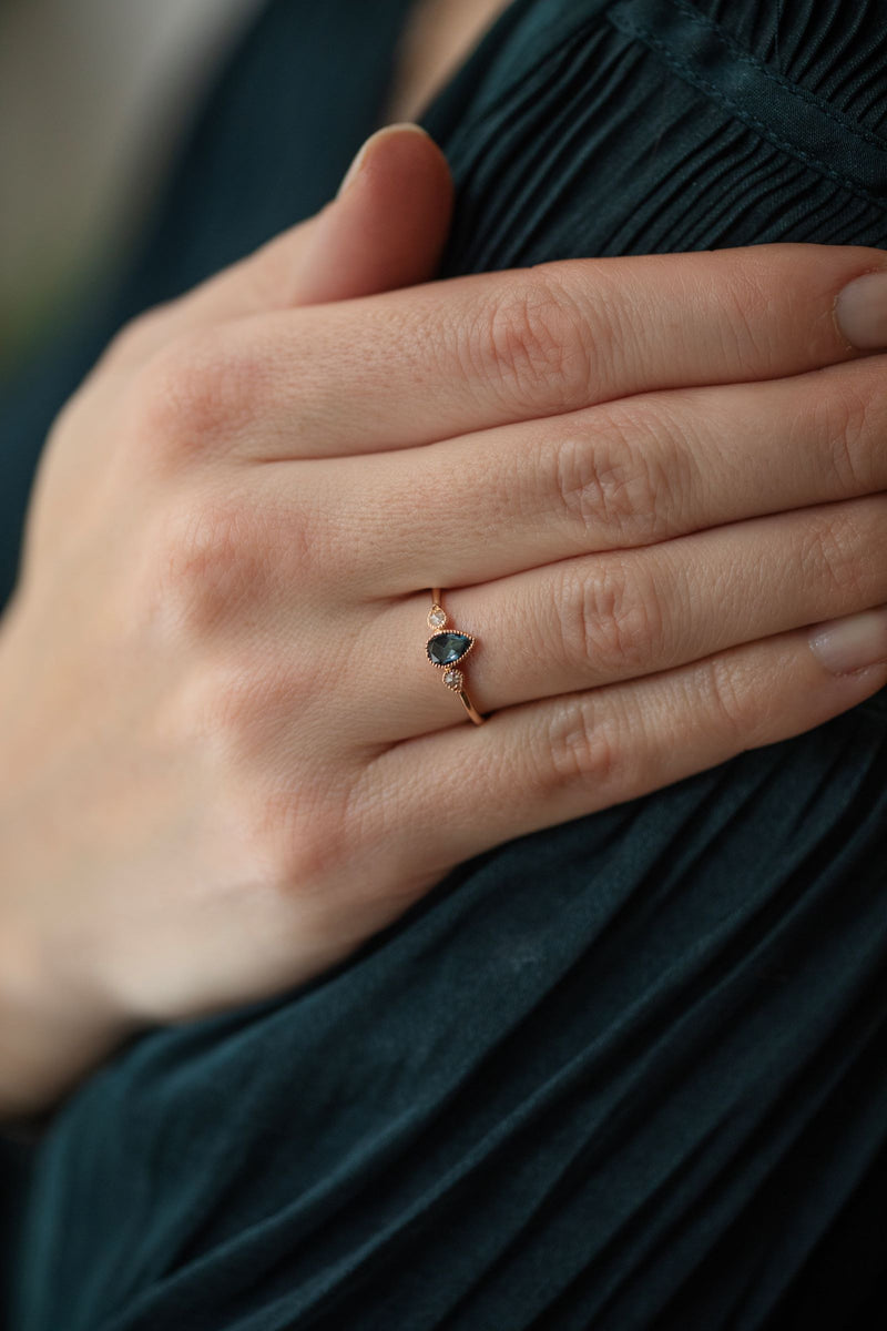 Bague Amour Céleste Poire Saphir mermaid