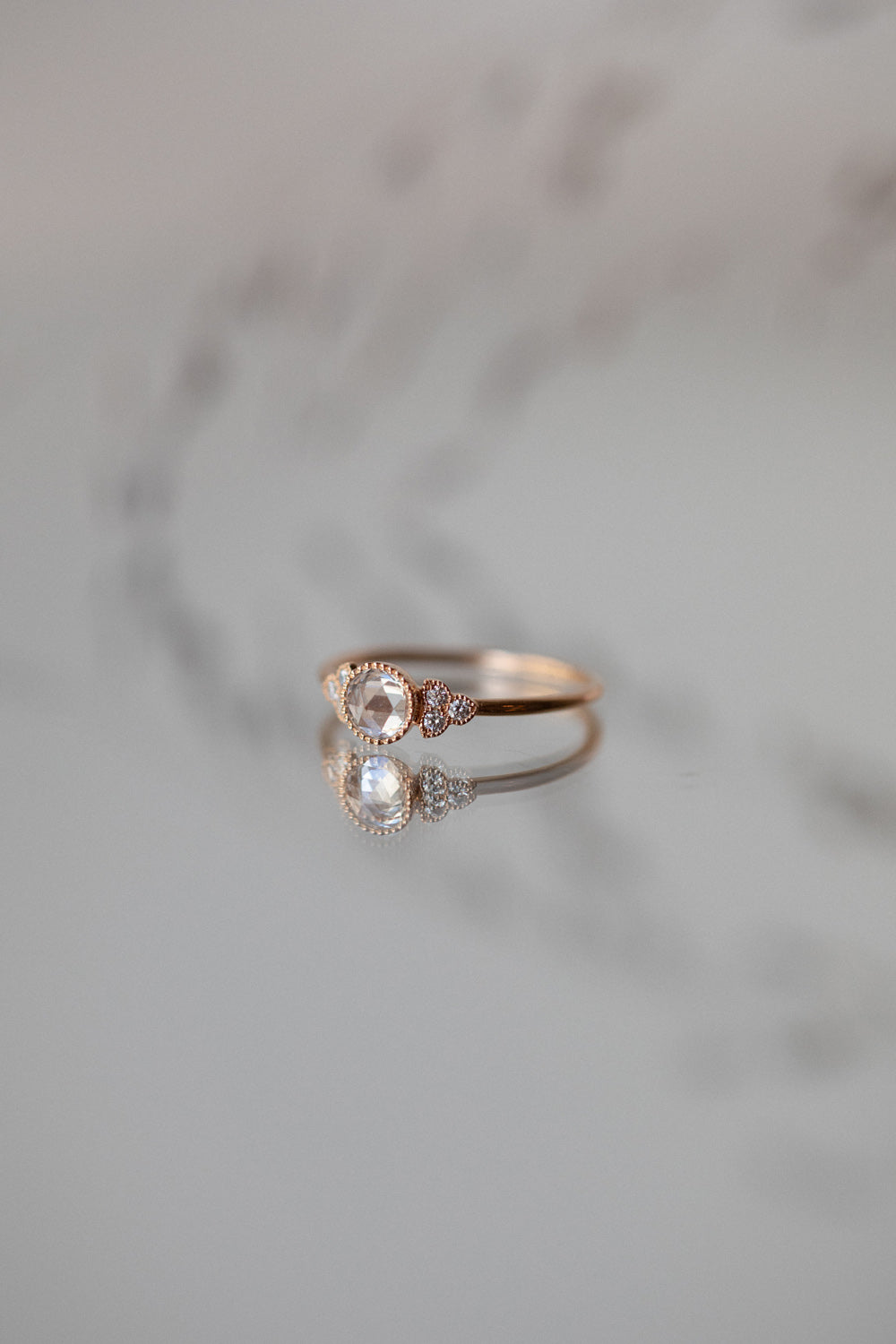 Bague Flora L Saphir blanc