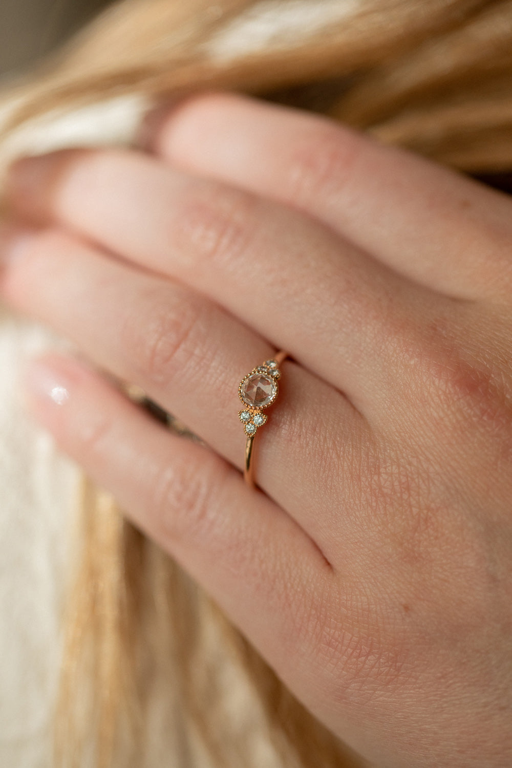 Bague Flora L Saphir blanc