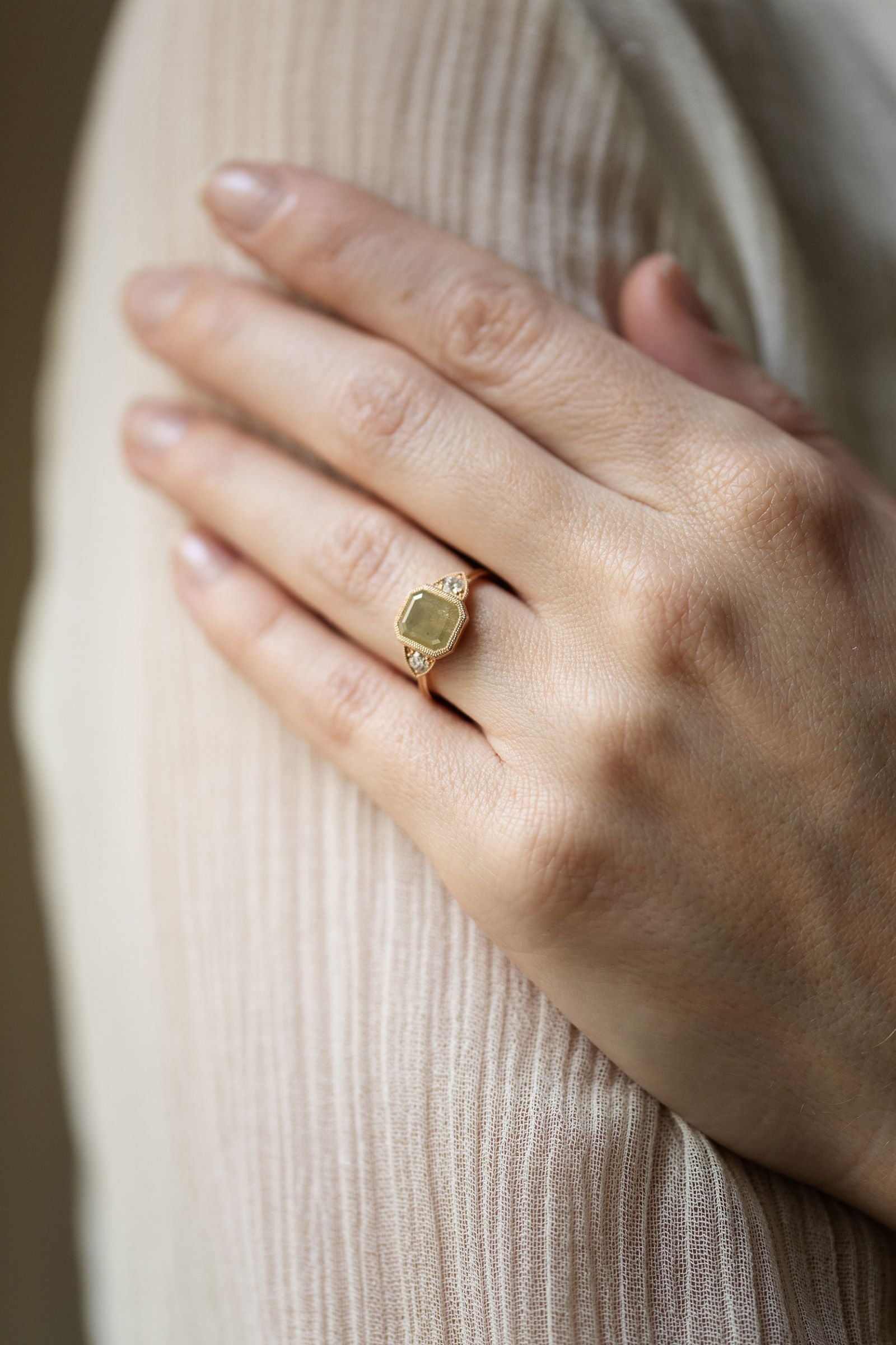 Pièce unique Béatrice diamant jaune