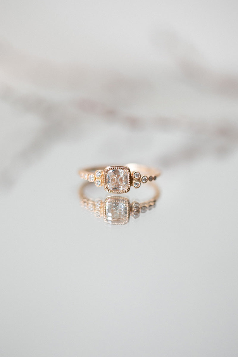 Bague Iris Diamant Blanc Brillant Oldmine Cushion Carré