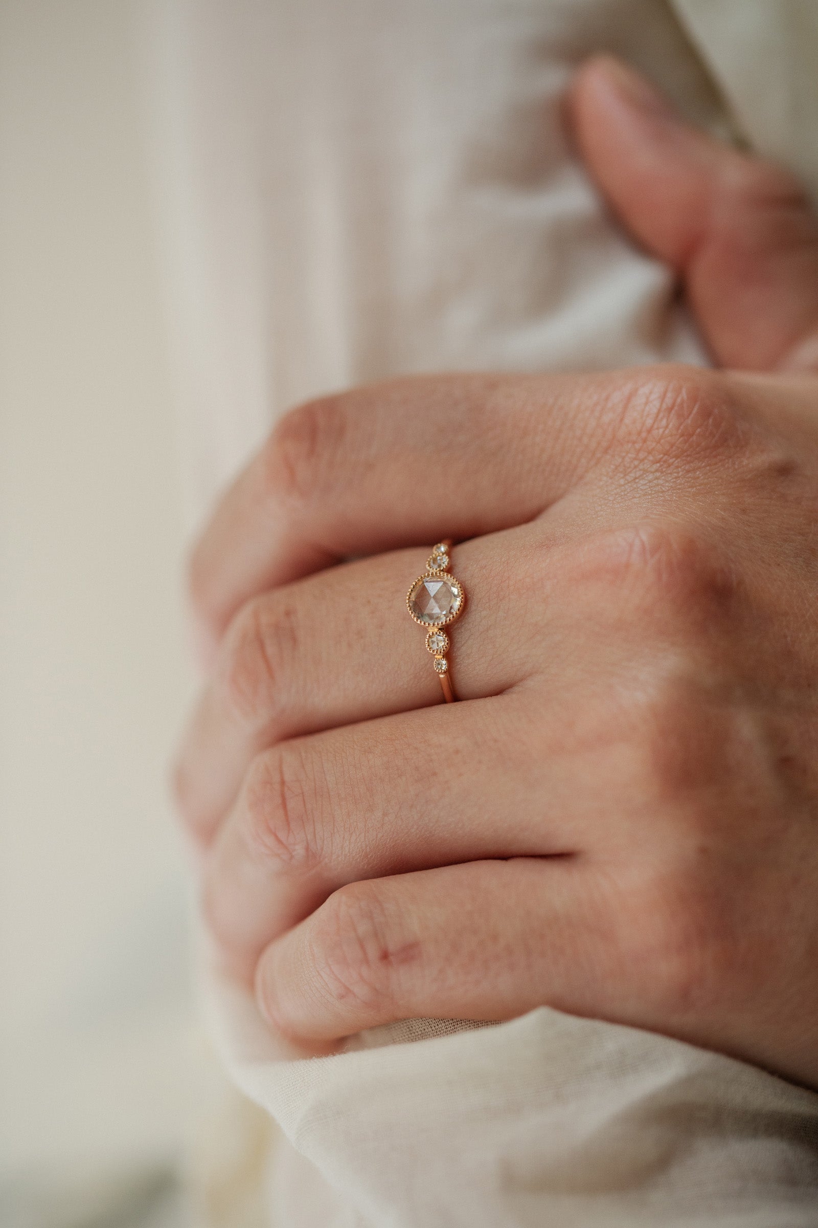 Bague Coco Saphir Blanc Rosecut