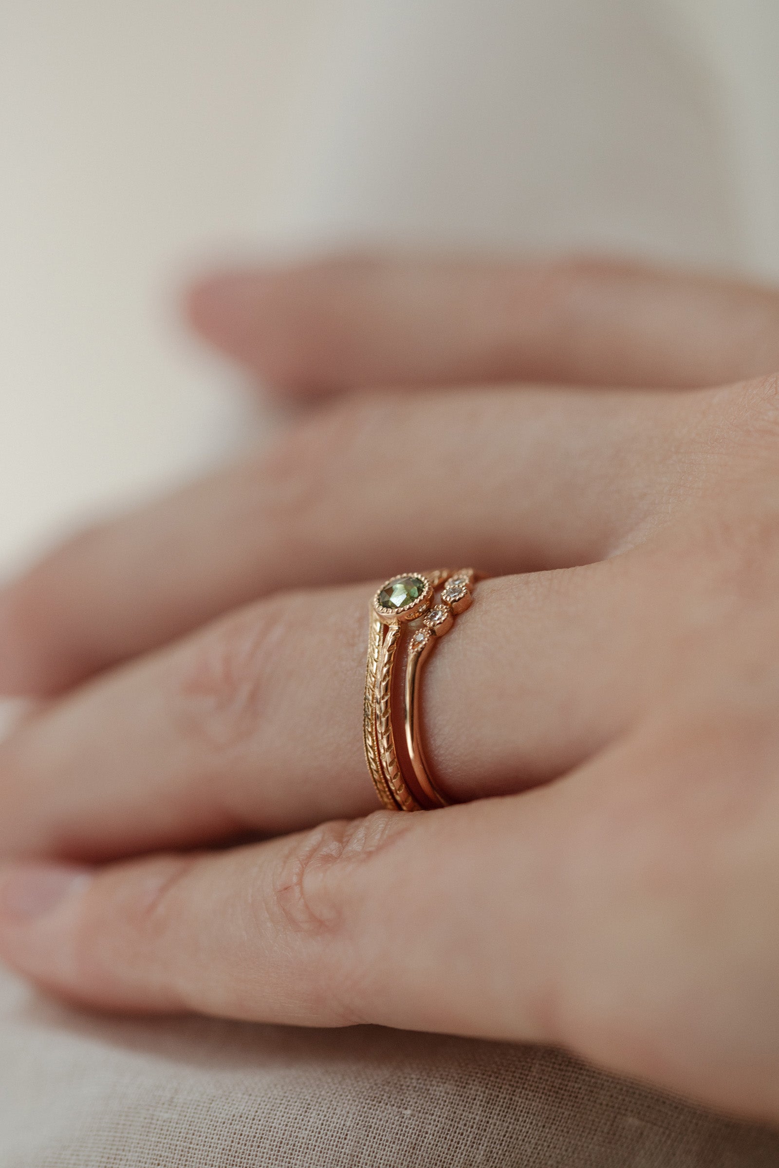 Bague Cybele M Saphir Vert Rosecut