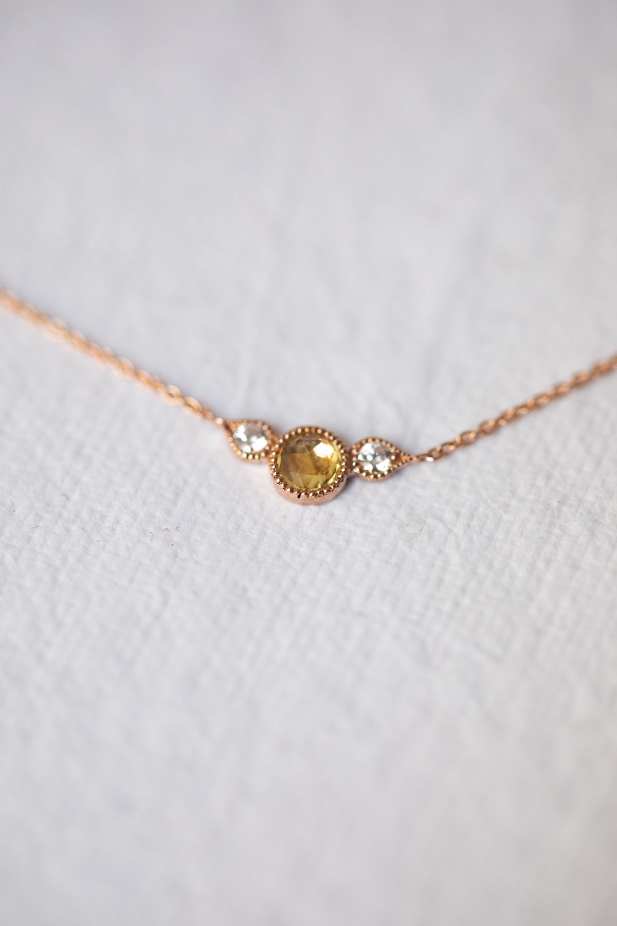 Collier Amour Céleste M Saphir jaune