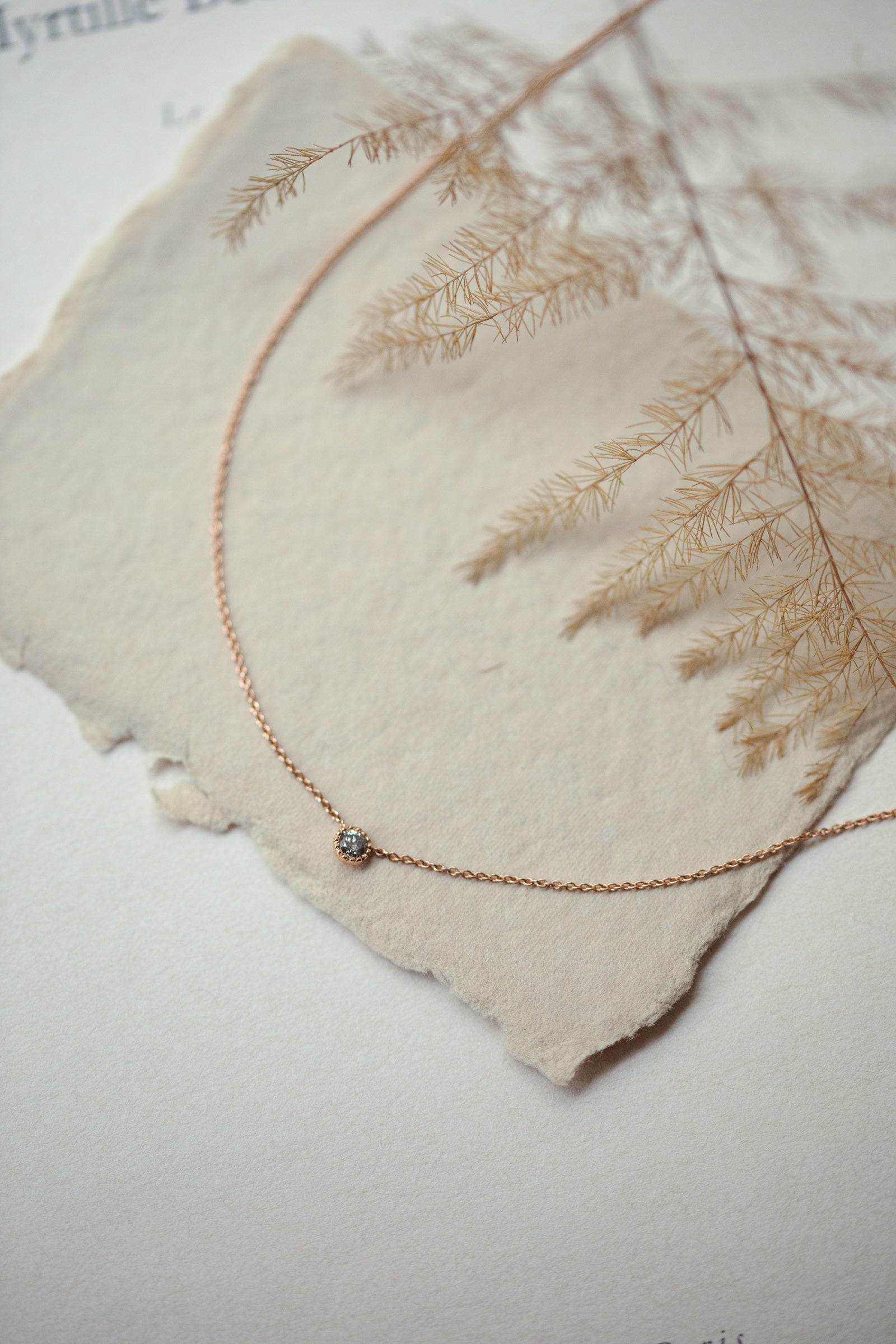 Bijoux de créateur collier cadeau de Noël en or gravée et diamant salt and pepper édition limitée