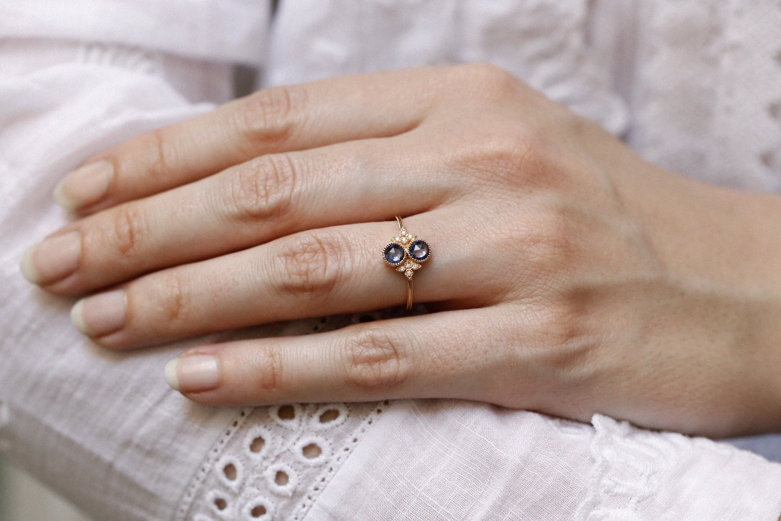 Bague Apis Florea M Saphirs bleus