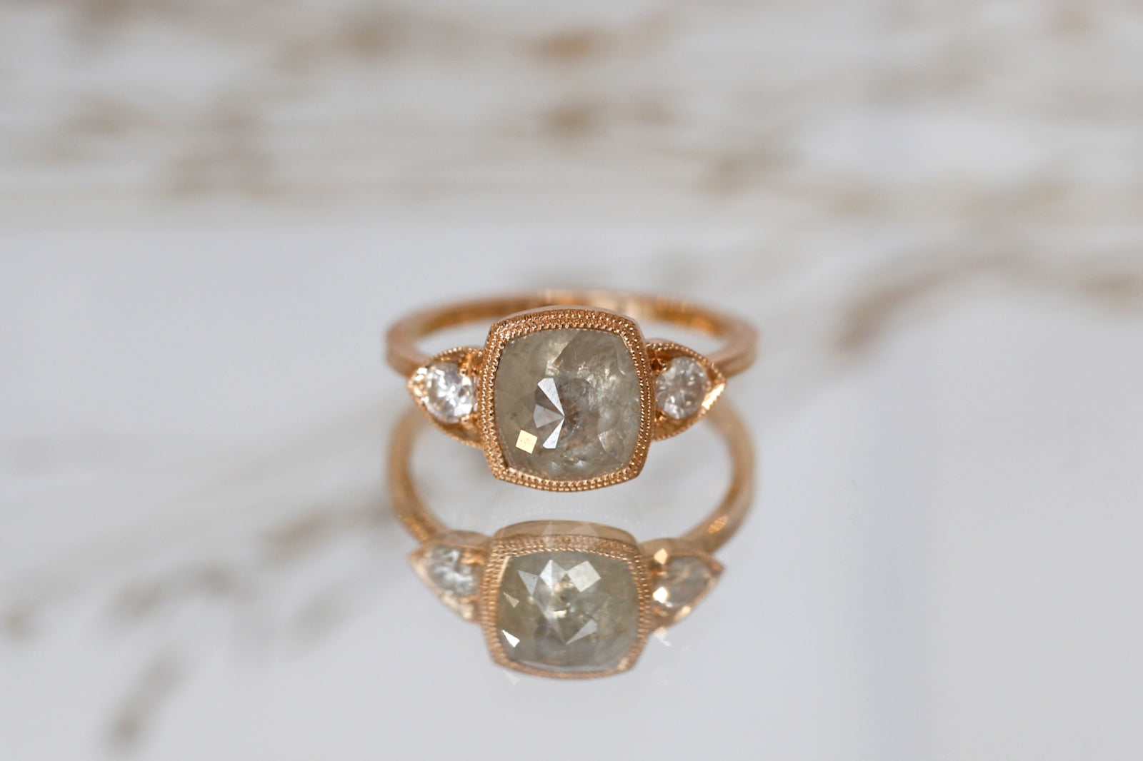 Pièce unique Béatrice diamants Icy