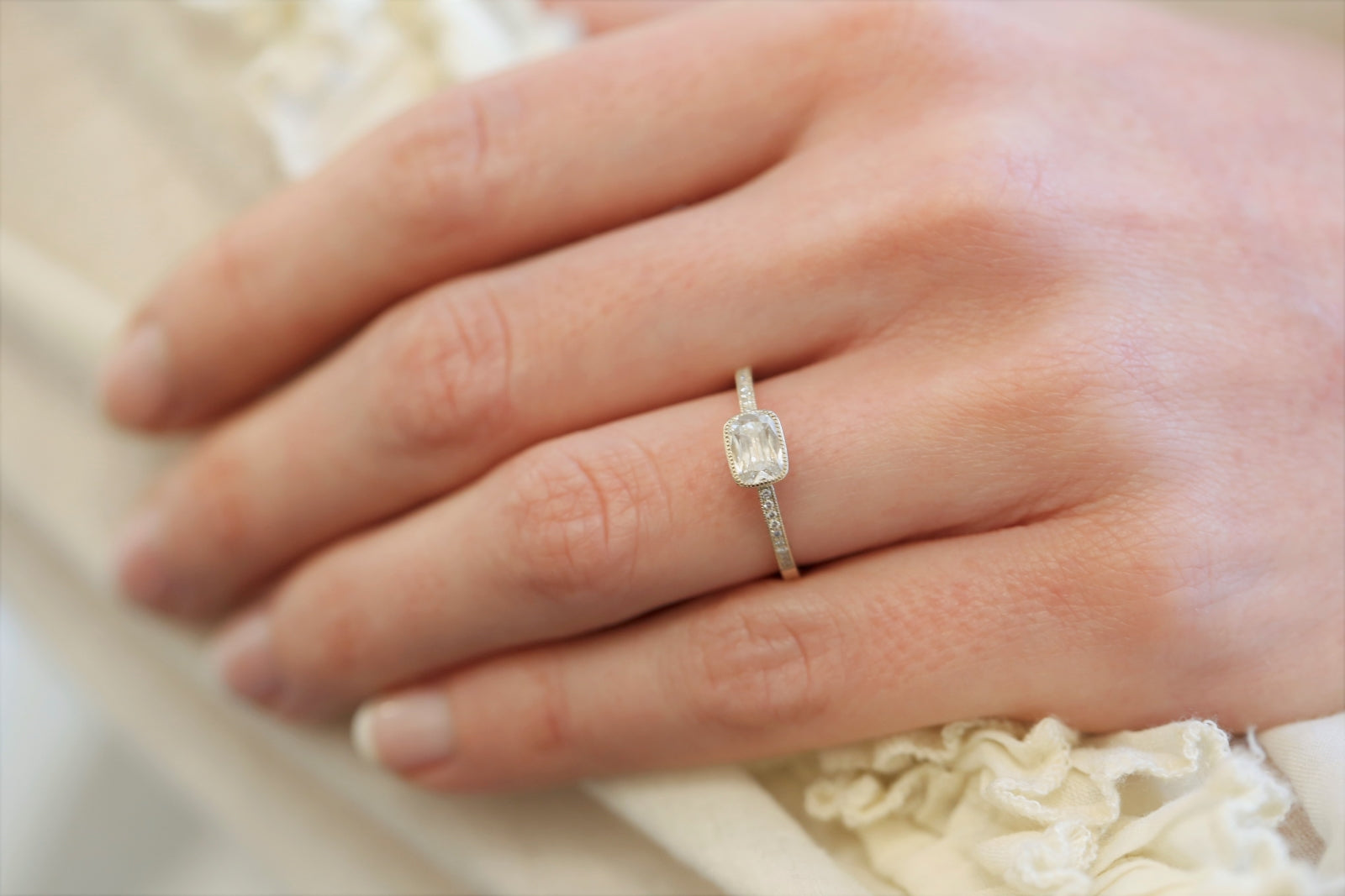 Pièce Unique N°4/2019, Bague Juliette coussin