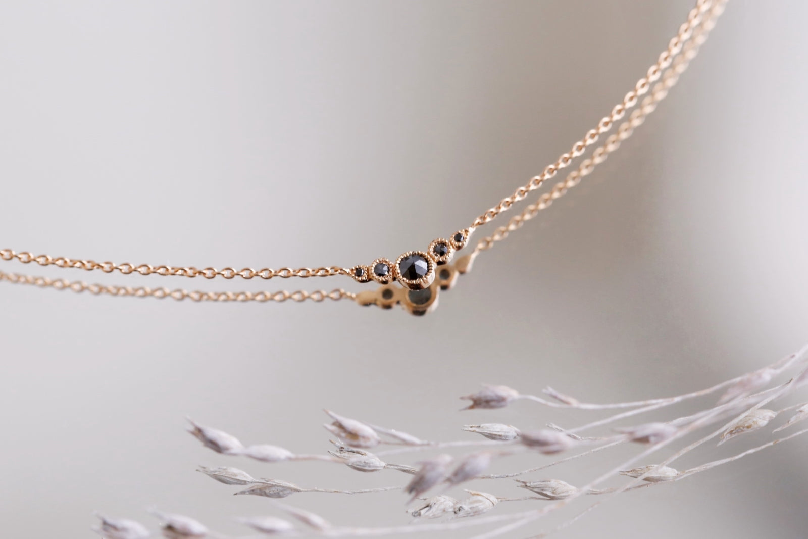 Collier Petit Amour Céleste Diamants Noirs