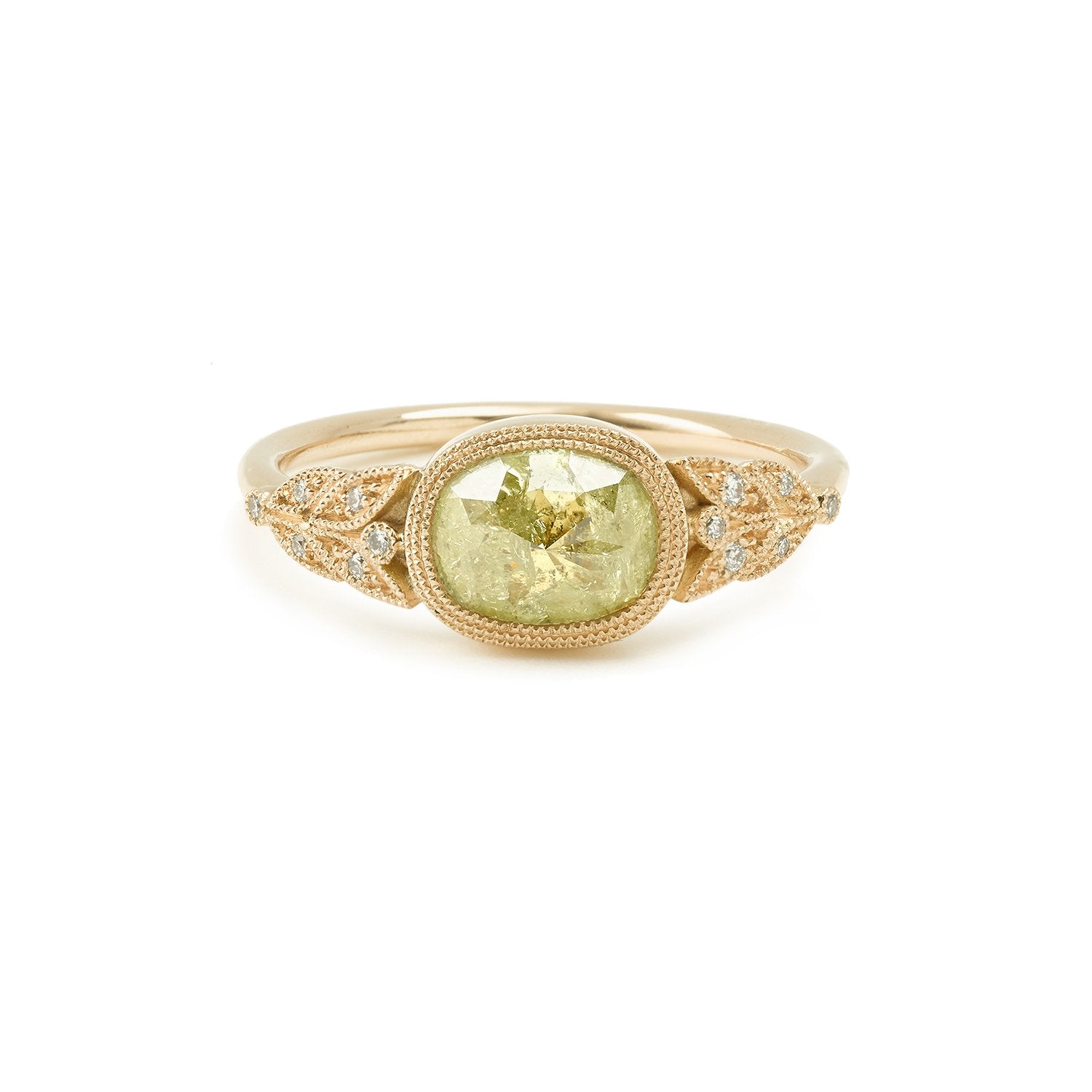 Bague Feuillage diamant jaune Myrtille Beck, pièce unique, bague de fiançailles unique paris, bague de fiançailles diamant coussin ovale
