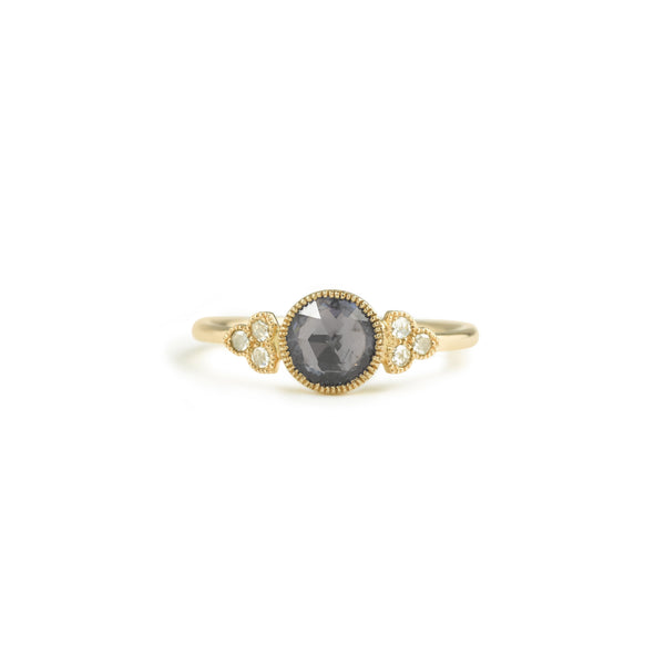 Bague - Bague Flora XL Saphir Bleu Myrtille Beck, bagues de fiançailles de créateurs, bague de fiançailles anciennes.